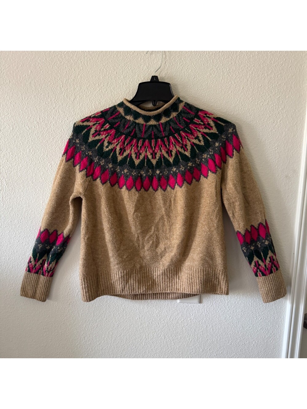 Vince Camuto Long Sleeve Crew Mock Neck Sweater Tan Pink Aztec Pattern Womens XS